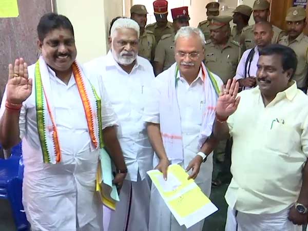 வைத்திலிங்கம் வேட்புமனு
