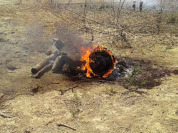 Indian Air Force MIG 21 plane crashed in Rajasthans: The Pilot is safe Indian Air Force MIG 21 plane crashed in Rajasthans: The Pilot is safe