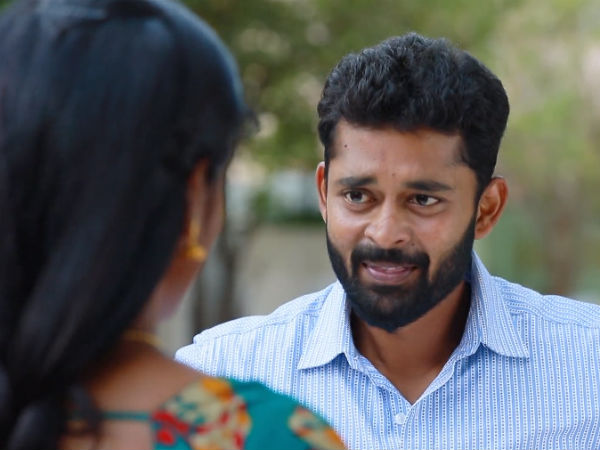 காரில்
