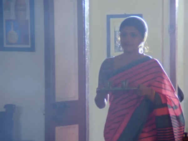 சந்தோஷ் தூங்கற மாதிரி