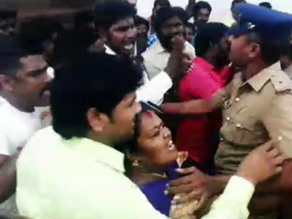 Clash in election office at Perambur against AMMK Vetrivel Clash in election office at Perambur against AMMK Vetrivel