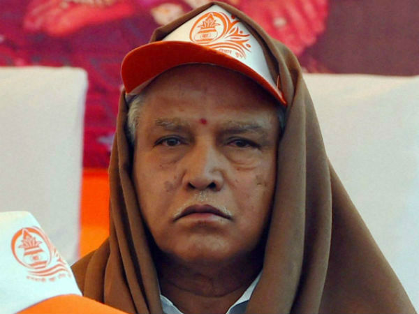 BS Yeddyurappa made payouts to senior BJP leaders: Congress BS Yeddyurappa made payouts to senior BJP leaders: Congress