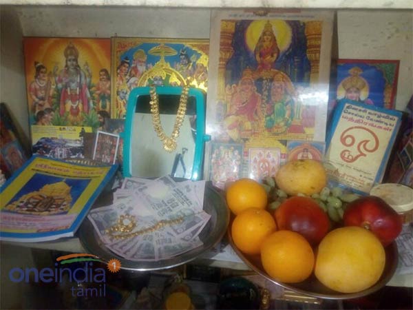 சித்திரை கைநீட்டம்