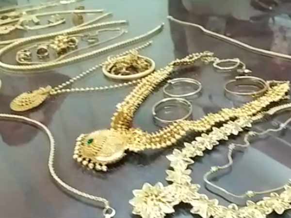 கொள்ளை