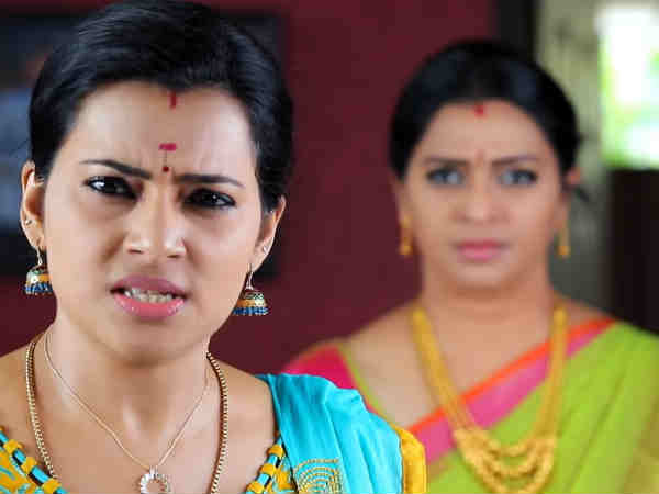 Azhagammai chases her husband with watchman Azhagammai chases her husband with watchman