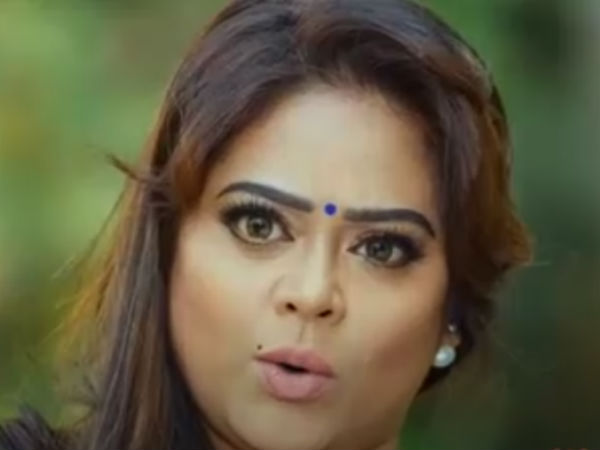radhika withdraws from chandrakumari serial, viji chandrasekhar replaces her radhika withdraws from chandrakumari serial, viji chandrasekhar replaces her