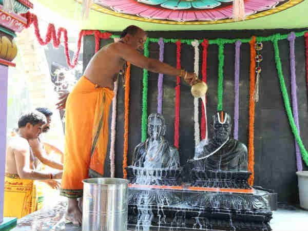 Chitra pournami day siddhar yagam with Saptha Rishi pooja at Danvantri arokiya peedam Chitra pournami day siddhar yagam with Saptha Rishi pooja at Danvantri arokiya peedam