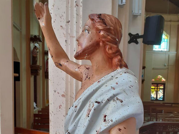 Powerfull image of the day for Sri lanka blast Powerfull image of the day for Sri lanka blast