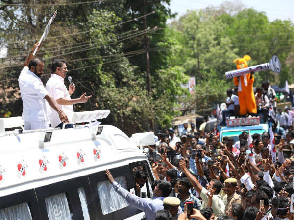 உடைந்த பாலங்கள்
