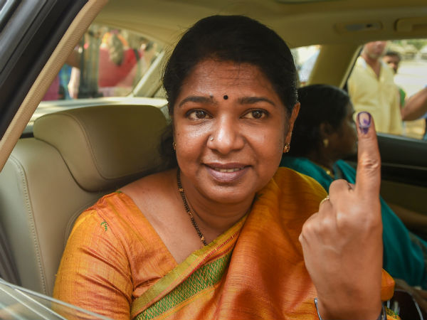 kanimozhi accuses election commission after vote in mylapore kanimozhi accuses election commission after vote in mylapore