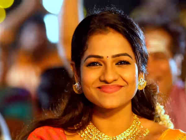 Muthuselvi is awaiting for her chinnavar Muthuselvi is awaiting for her chinnavar