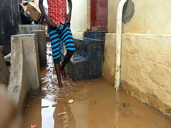 கடல் அலைகள்