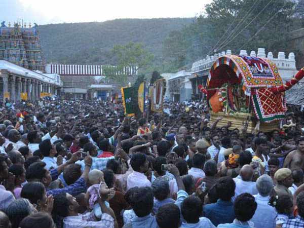 துரோகம் செய்பவர்களுக்கு தண்டனை