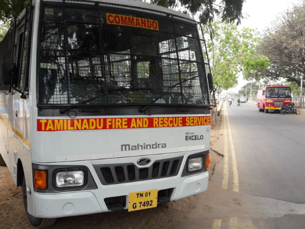 Cyclone Fani: Fire and rescue team on duty at Chennai Marina Cyclone Fani: Fire and rescue team on duty at Chennai Marina