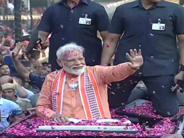 துடைத்து எடுத்தனர்