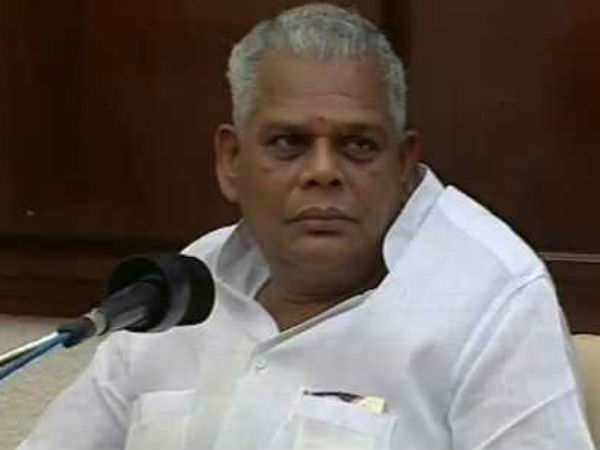 திட்டியவர்களுடன் கூட்டணி