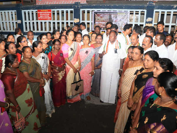 Narayanasamy wants severe action against countries supporting ISIS Narayanasamy wants severe action against countries supporting ISIS