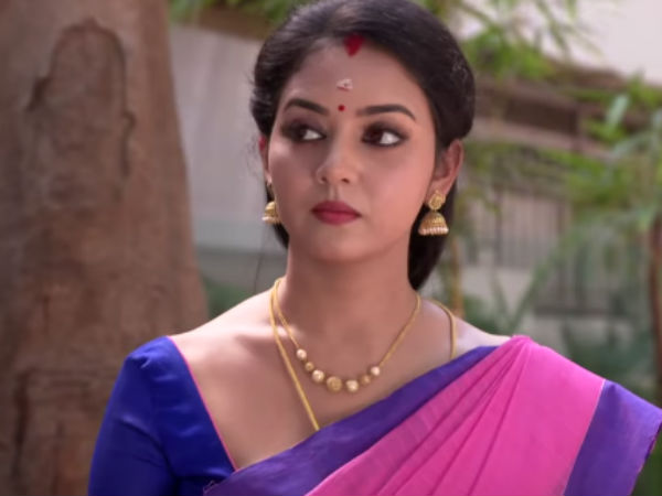 பெருமாள் காரிலேயே