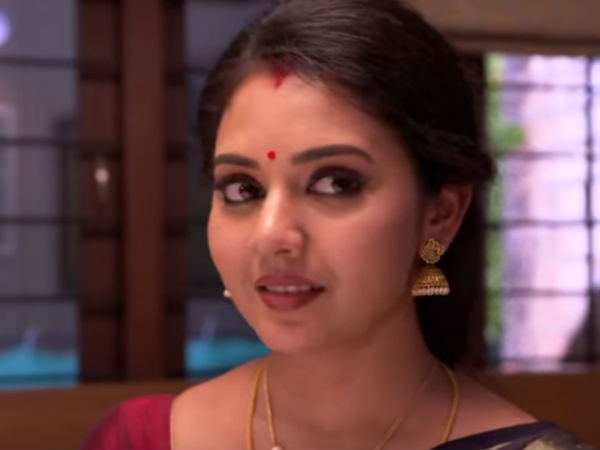 How ananthi is winning next to next How ananthi is winning next to next
