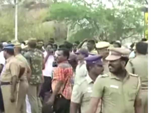 கலெக்டர் அதிரடி