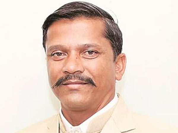 வாக்கு சாவடிகள்