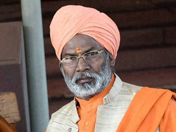 BJP MP asks people to vote for him BJP MP asks people to vote for him
