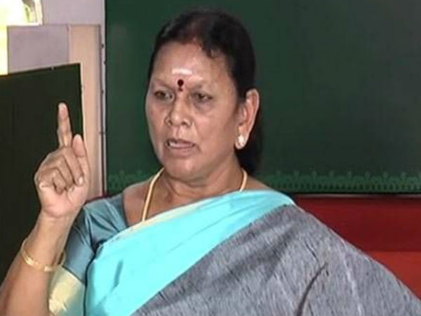 வாக்கு சேகரித்தார்