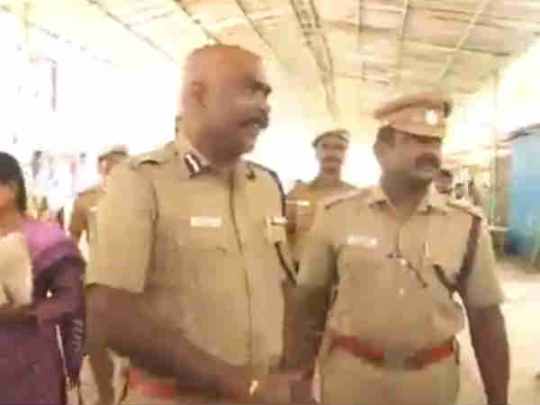 Security beefed up to Madurai Meenakshi amman temple Security beefed up to Madurai Meenakshi amman temple