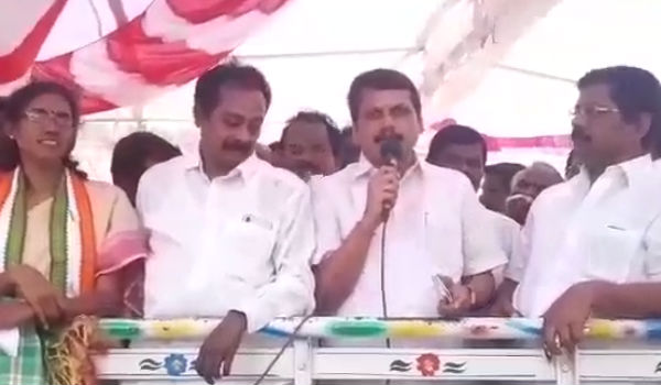 45 காலேஜ்