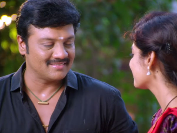 Muthuselvi tries for romance with Chinnavar Muthuselvi tries for romance with Chinnavar