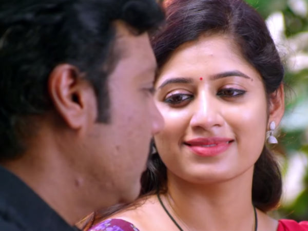 Muthuselvi tries for romance with Chinnavar Muthuselvi tries for romance with Chinnavar