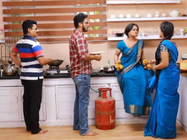 Samba not talking too much with her husband Samba not talking too much with her husband