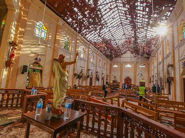 Sri Lanka blasts: Denmarks richest man loses 3 kids Sri Lanka blasts: Denmarks richest man loses 3 kids