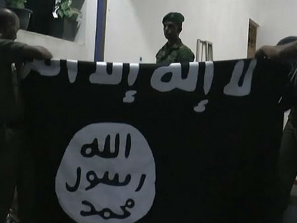 Another bomb blast in Sir Lanka as Army found a Suicide attack weapons home Another bomb blast in Sir Lanka as Army found a Suicide attack weapons home