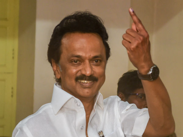 Lok Sabha Election 2019: M K Stalin cast his vote in Chennai Thenampet Lok Sabha Election 2019: M K Stalin cast his vote in Chennai Thenampet