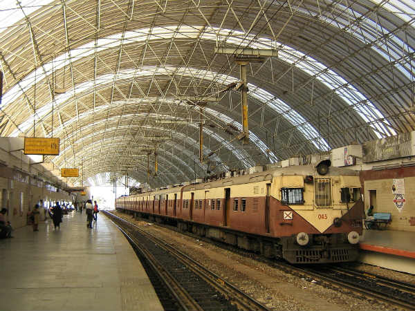 மக்கள் எதிர்ப்பு