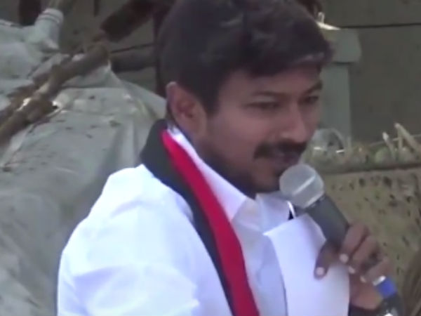டயர் நக்கி