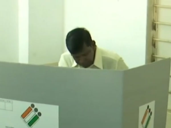 தெளிவாக இருக்கு ஜனம்