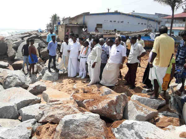 H.VasanthaKumar gave voice for the fishery issue before the election results H.VasanthaKumar gave voice for the fishery issue before the election results