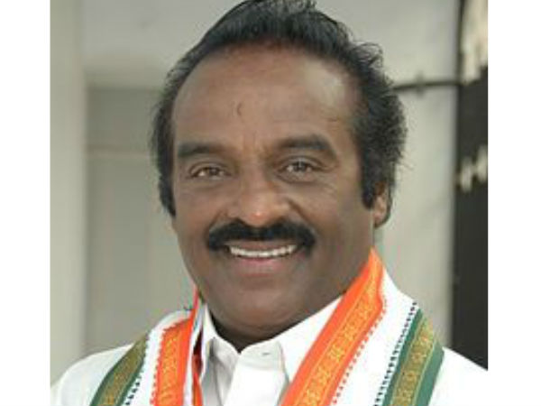 Will win by 3 lakh votes, says Congress candidate for Kanyakumari H.Vasanthakumar Will win by 3 lakh votes, says Congress candidate for Kanyakumari H.Vasanthakumar