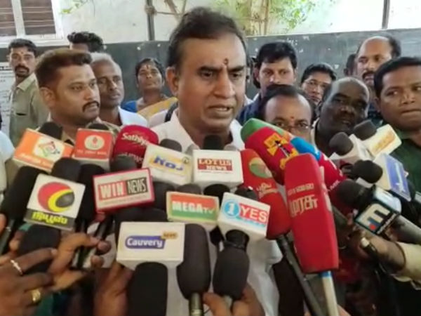 கோவையில் வாக்கு