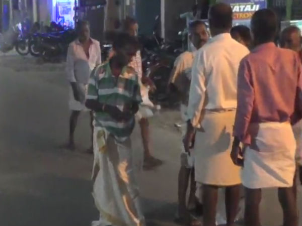 AMMK meeting marred by drunkards AMMK meeting marred by drunkards
