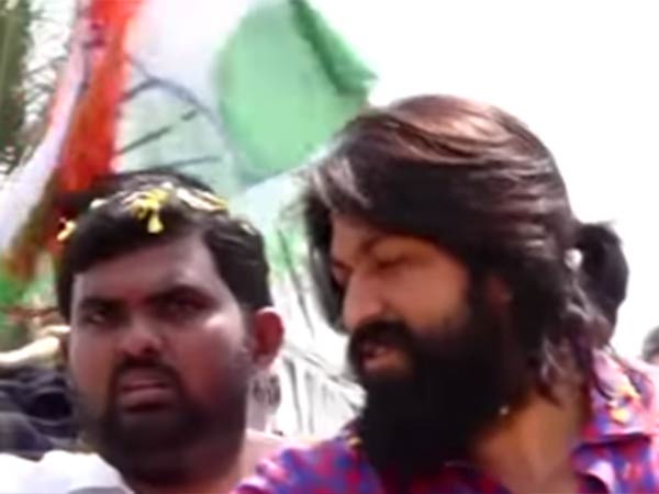 களம் கண்ட யஷ்