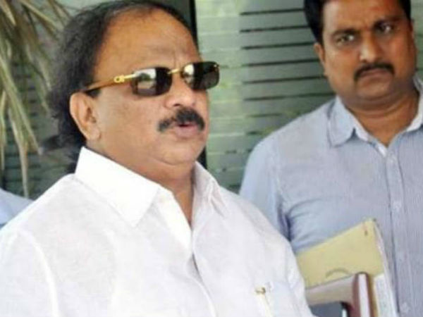 ரோஷன் பெய்க் போர்க்கொடி