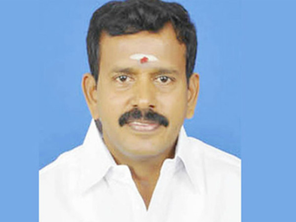 அதிமுகவிலிருந்து விலக முடிவு