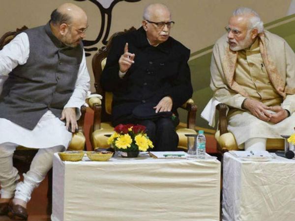 L K Advani congratulations to Narendra Modi L K Advani congratulations to Narendra Modi