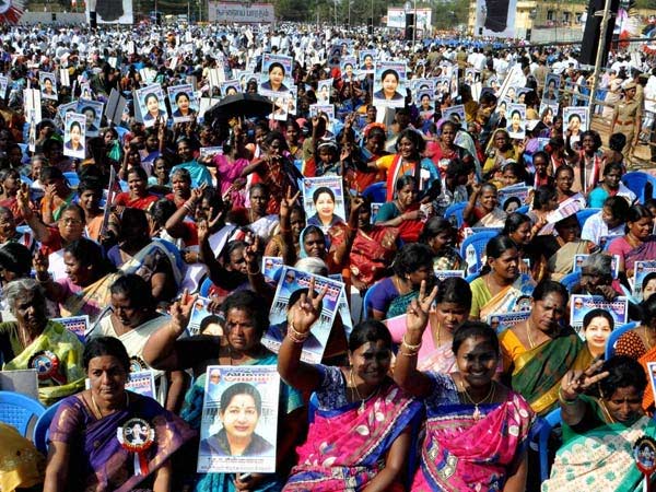 அதிமுகவுக்கு சரிவு
