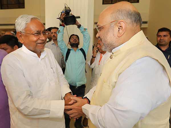 ஐ.ஜனதா தளம் டிமாண்ட்