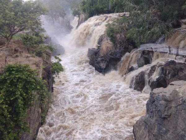 காவிரியில் பெரும் தவறு