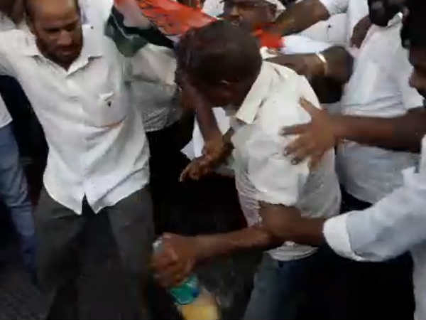 தாங்க முடியவில்லை